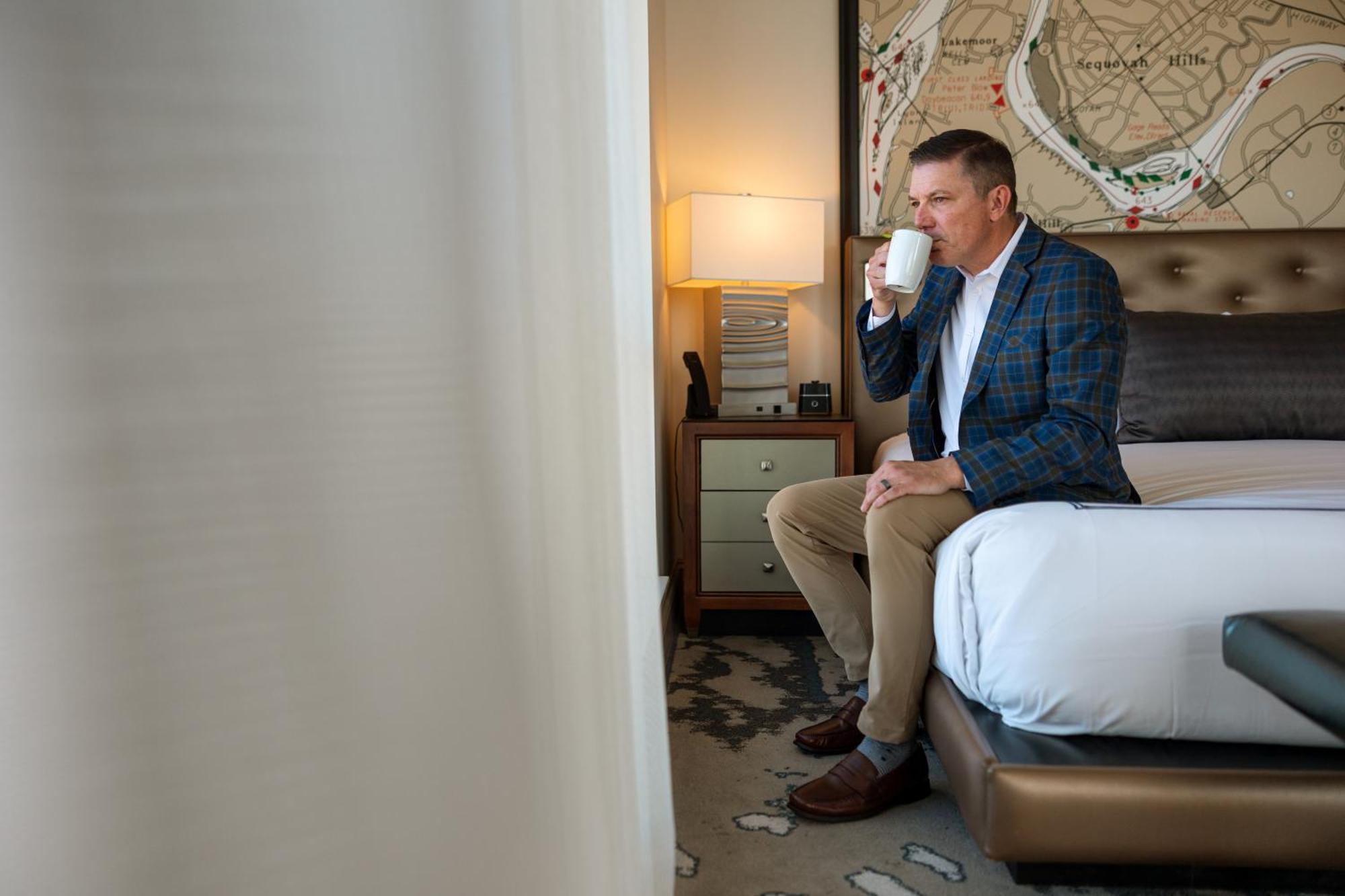 The Tennessean Personal Luxury Hotel Knoxville Eksteriør billede